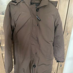NWOT Brown Canada Goose Jacket large